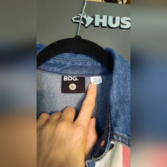 American Flag Cropped Denim jacket - Picture 3 of 3